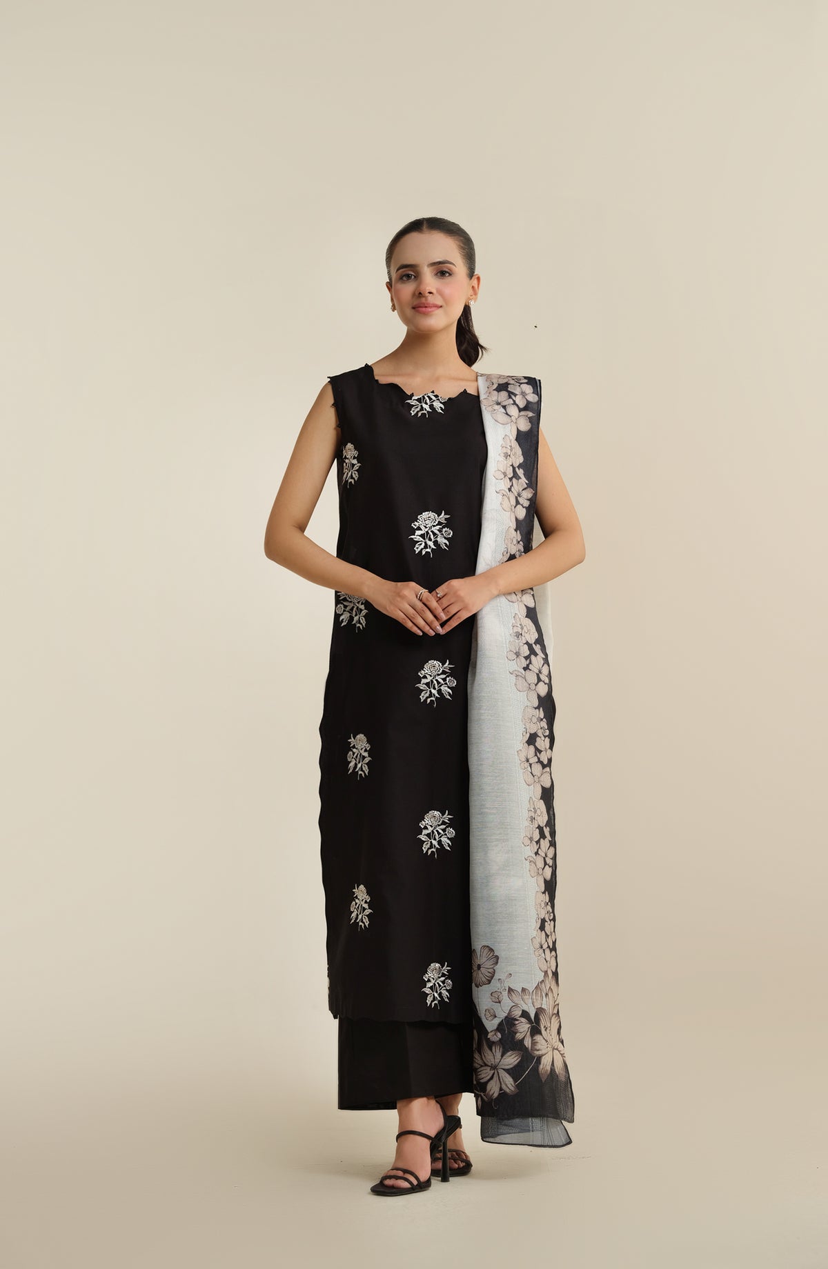 3 Piece - Printed & Embriodered Suit - C6242