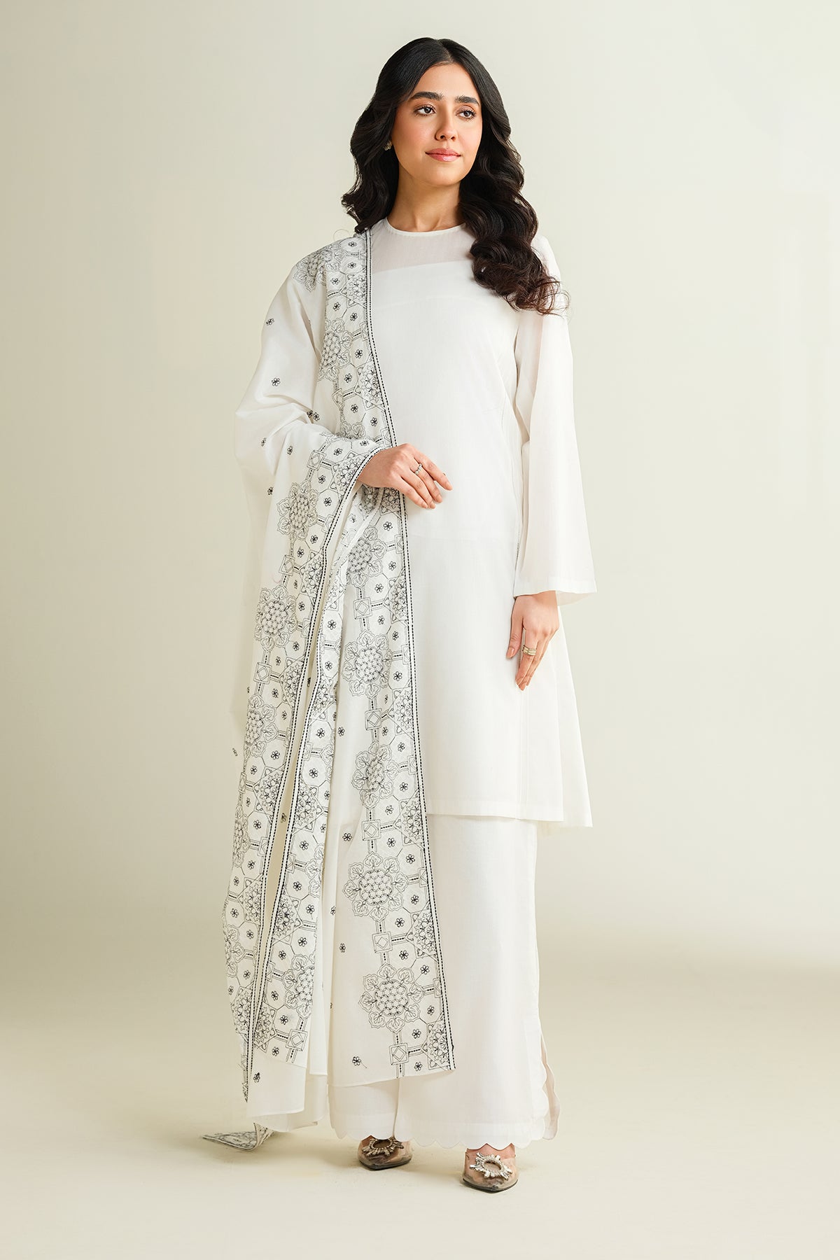 Embroidered Dupatta - E1601