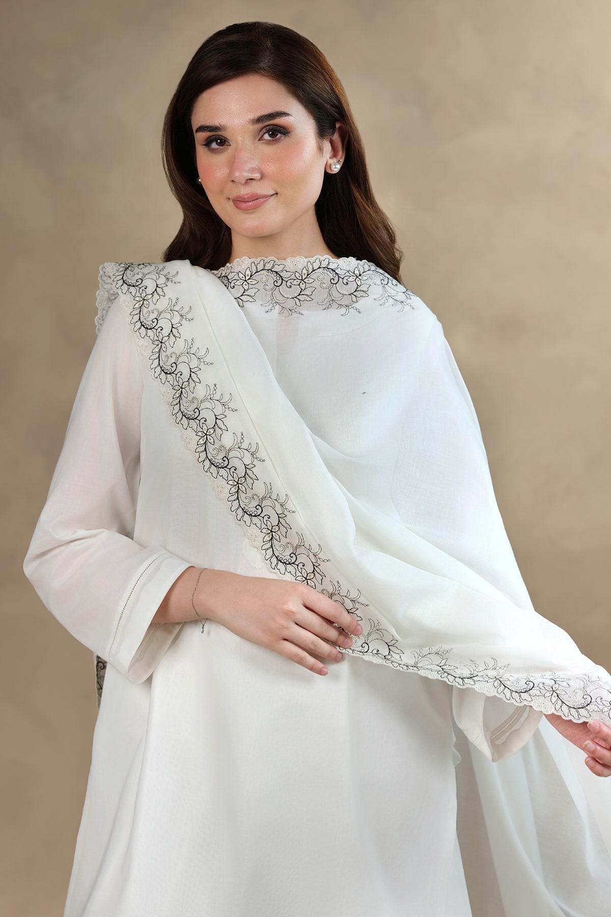 Embroidered Dupatta - MC1823