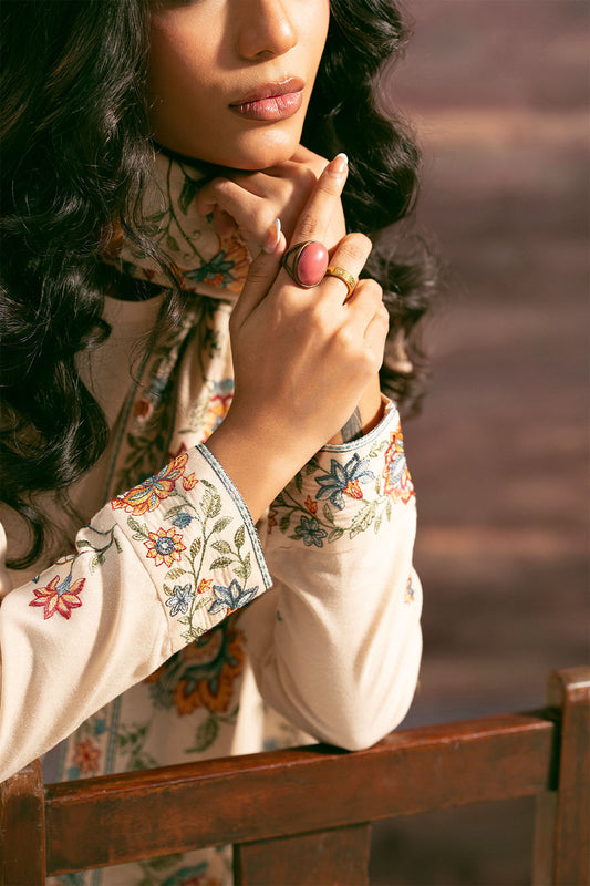 3 Piece - Embroidered Suit - E1402