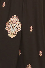 black-swatch
