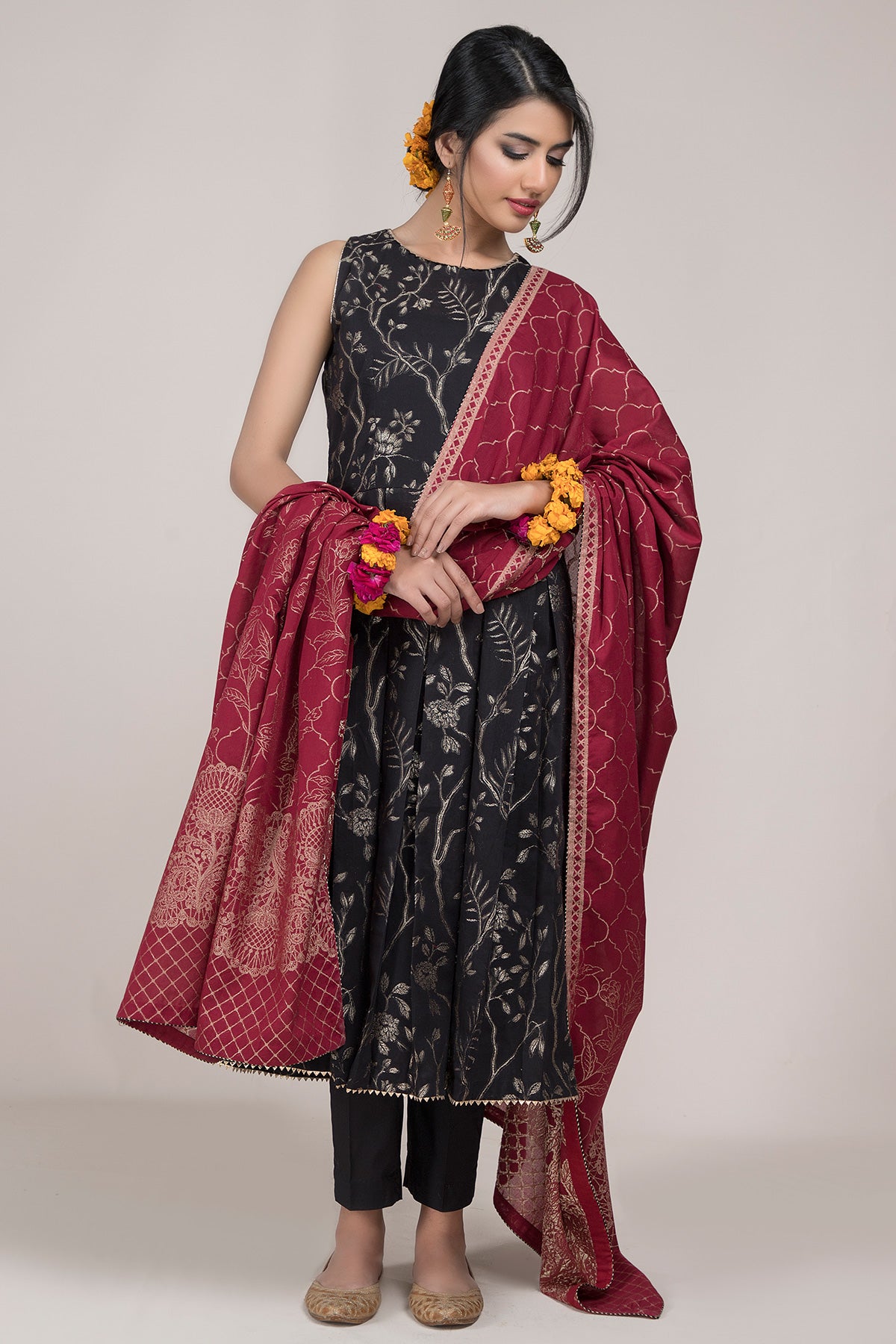 Dyed Jacquard 3 Pcs Suit