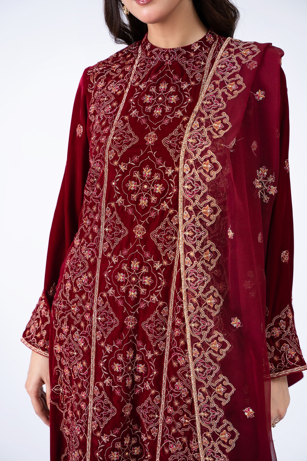 3 Piece Velvet Suit – Kayseria Pakistan