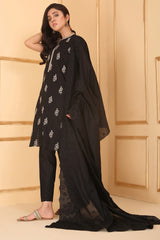 Dyed & Embroidered Dupatta