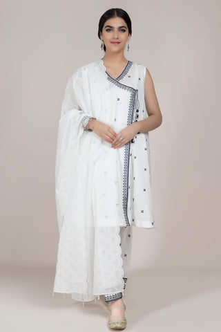 Dyed & Embroidered Dupatta