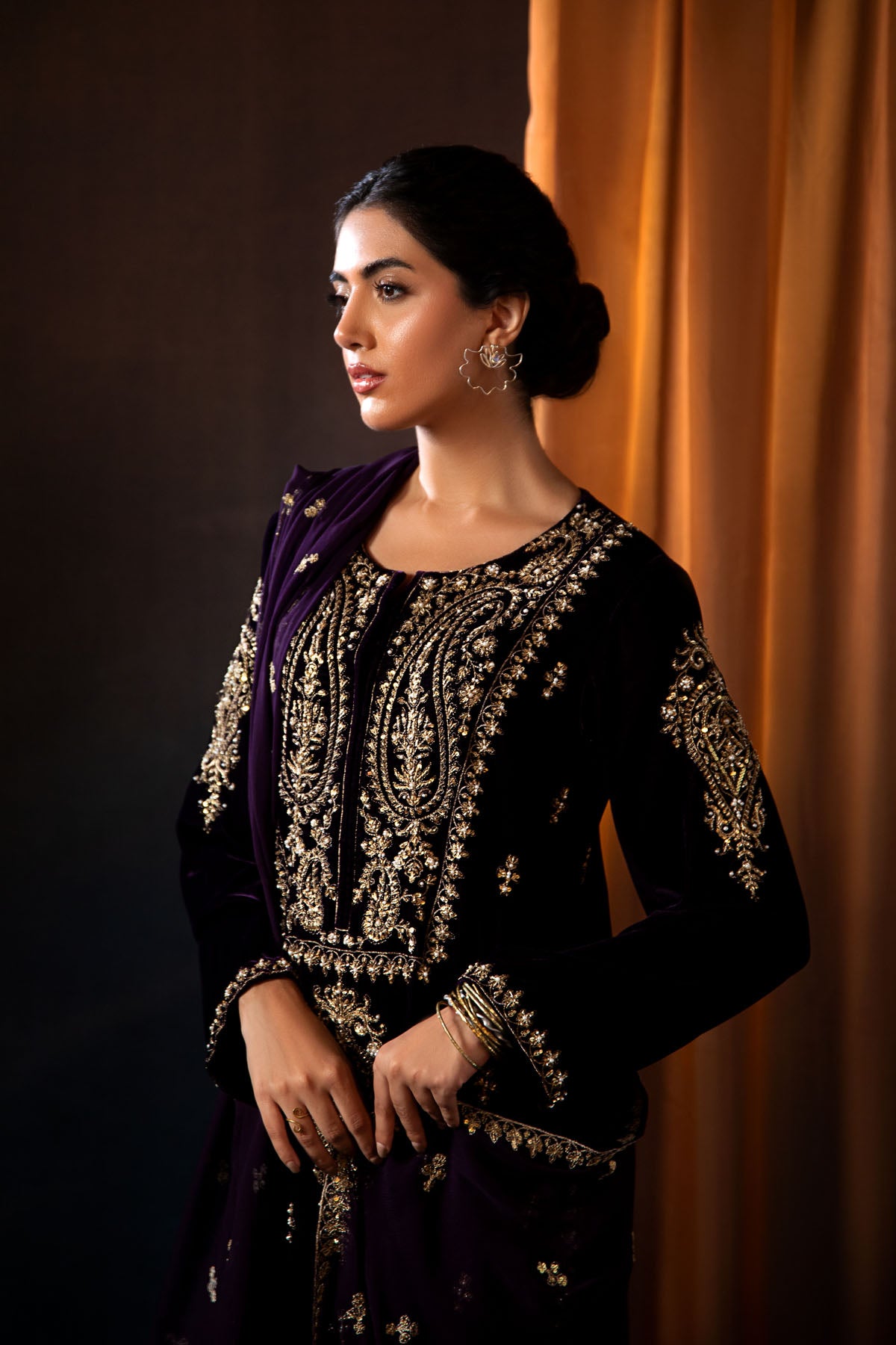 3 Piece Velvet Suit – Kayseria Pakistan