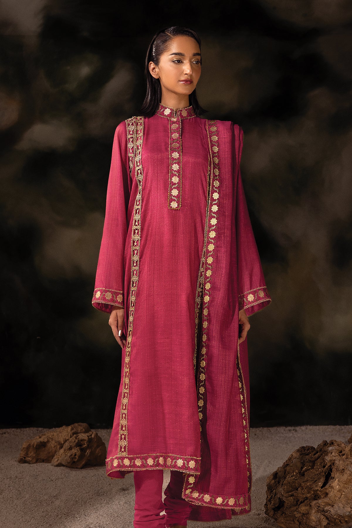 Yaqoot- 4 Piece Neps Shimmer Suit