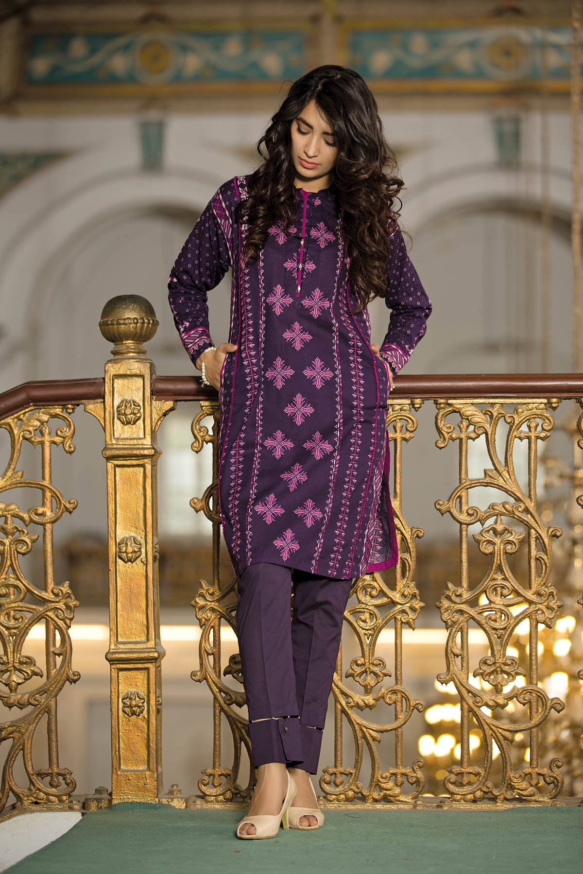Fabric 1976 (3PC)